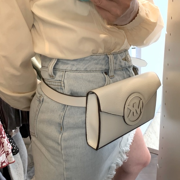 MICHAEL KORS Fanny Pack Belt S/M - Picture 9 of 17